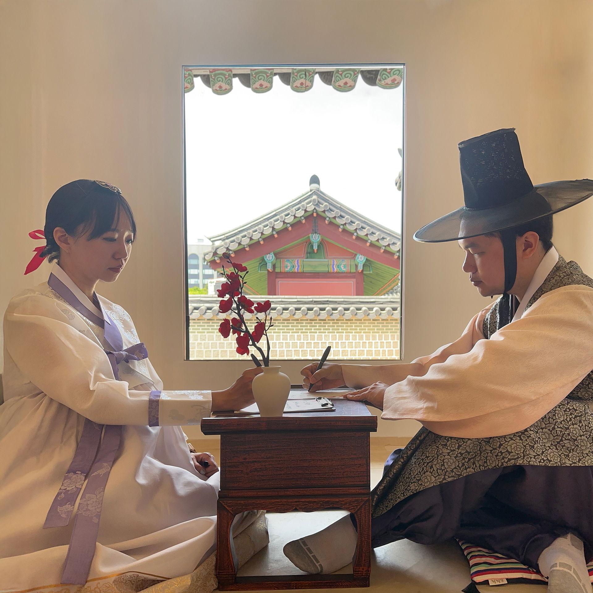 In a Korean palace, we had a moment to write love letters (연서﻿) to each other. What do you think we wrote? 😜