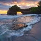 Batu Bolong Beach