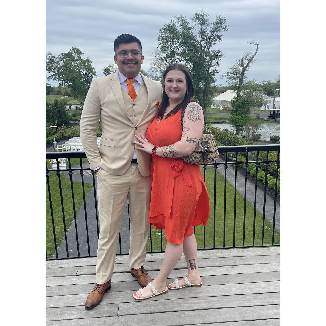 Anyone who knows us, knows we show up to weddings looking GOOD!