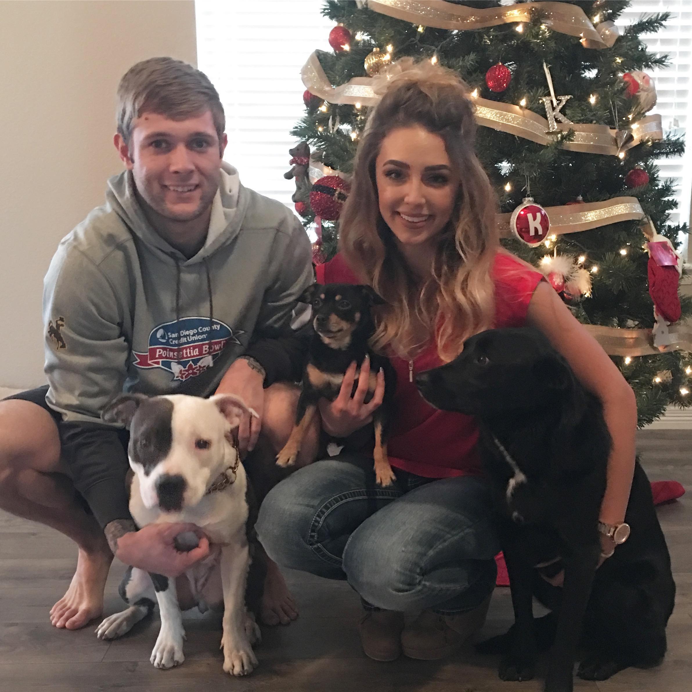 Family Christmas picture - 2016