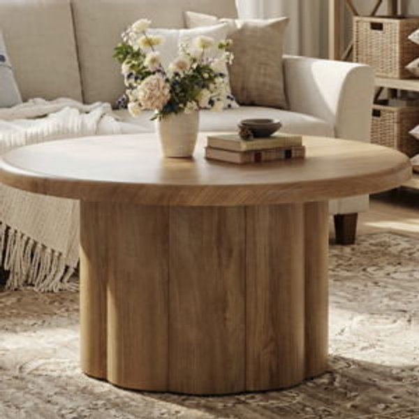 Round Elegant Coffee Table for Living Room, 31.5" Circle Center Table with Fluted Drum Base