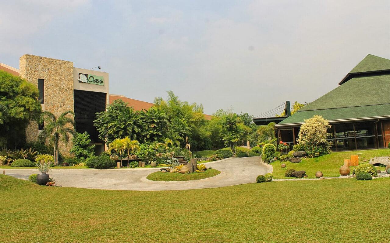 The Wedding Website of Robin Mendoza and Reisa Dela Cruz