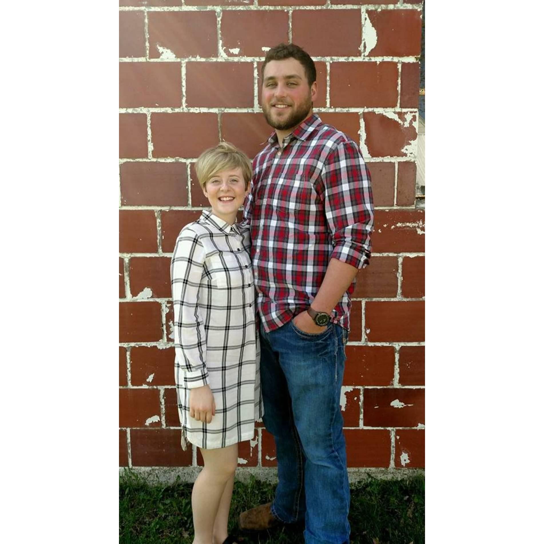 Celebrating Easter with family & unintentional matching outfits.