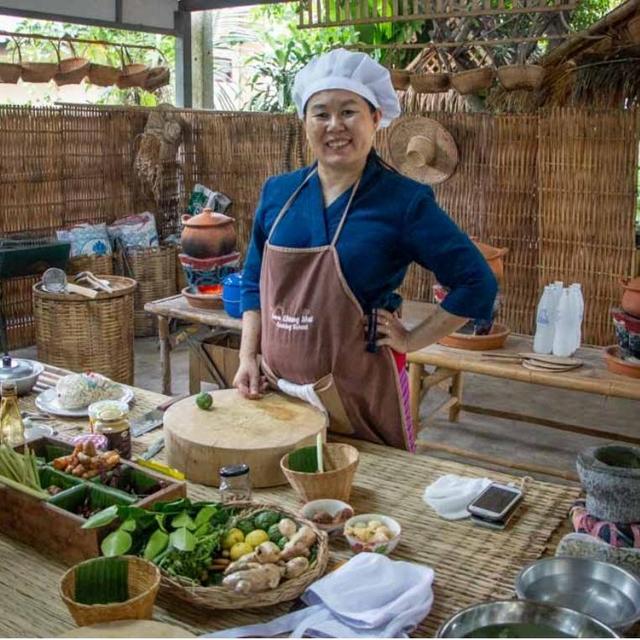 Thai Cooking Class on Honeymoon