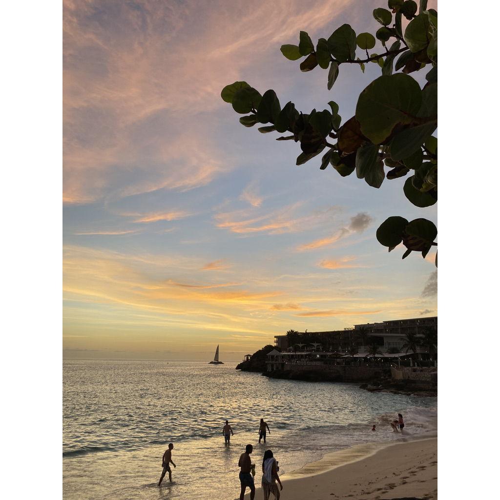 Sunset on Maho Beach