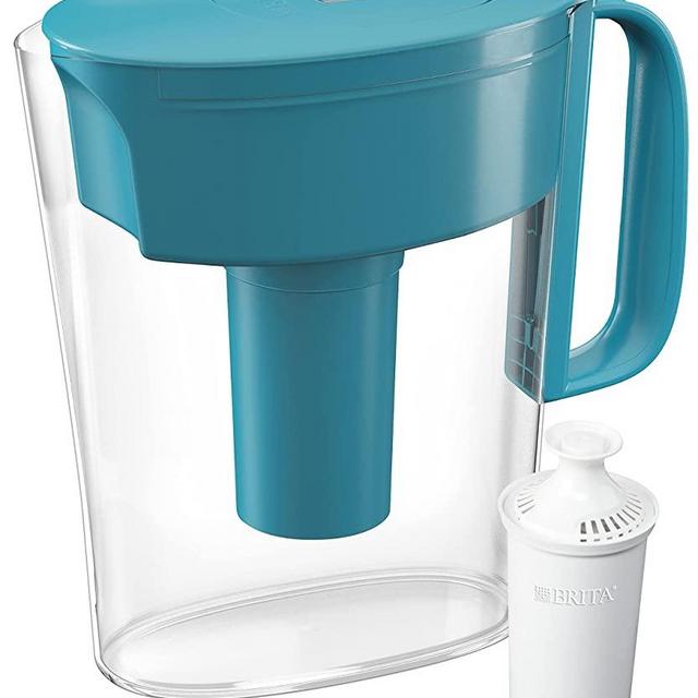 Brita Small 6 Cup Water Filter Pitcher with 1 Standard Filter, BPA Free, Metro, Turquoise