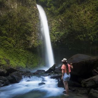 La Fortuna Waterfall Hike for 2