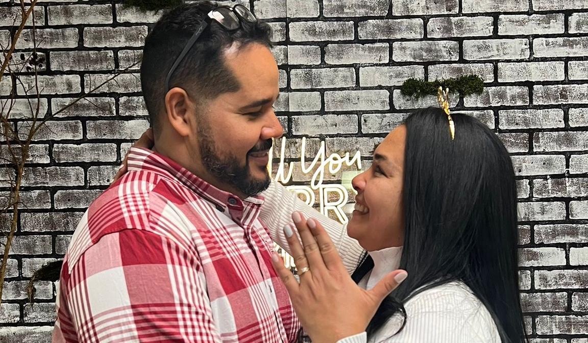 The Wedding Website of Arleth Navarro and Francisco Zuniga