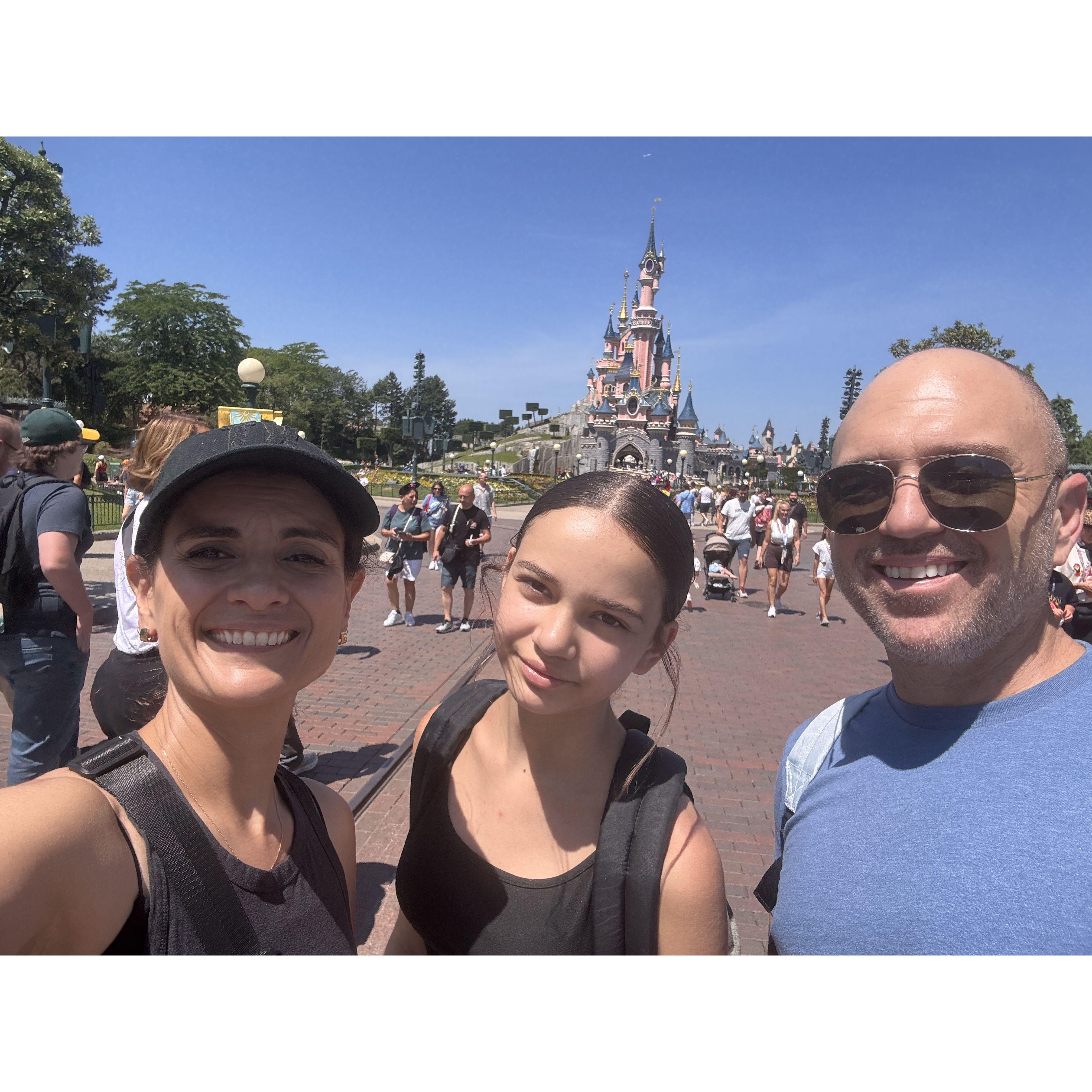 Trip to Disneyland Paris with my niece Laura