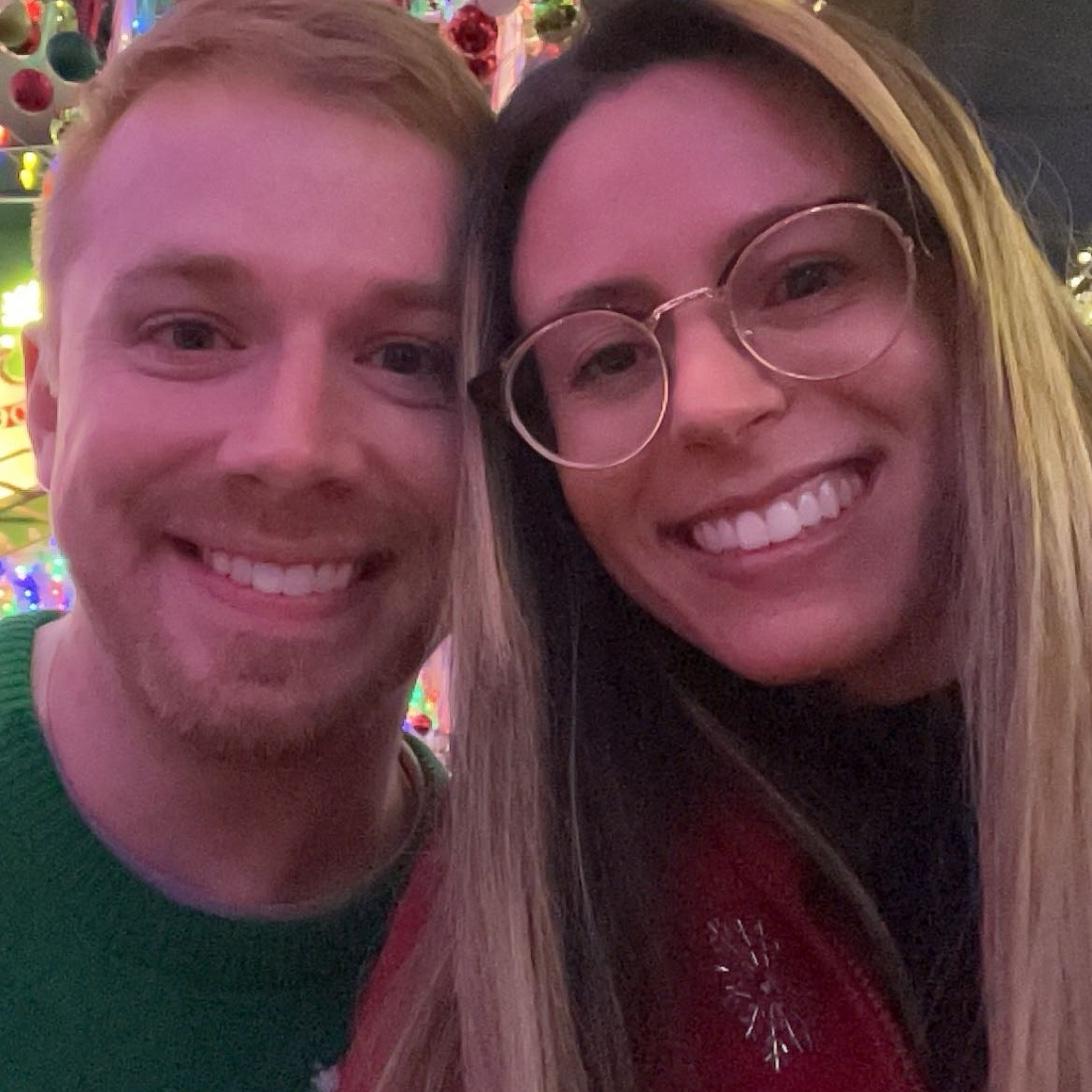 Christmas pop up bar adventures! - KC, MO