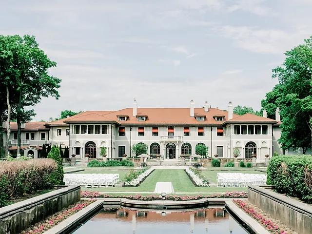 The Wedding Website of Sydney Cook and Matt DiFrancesca