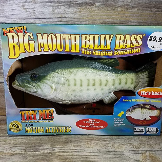 Big Mouth Billy Bass the Singing Sensation Sings "I Will Survive" and " Dont Worry Be Happy" with Motion