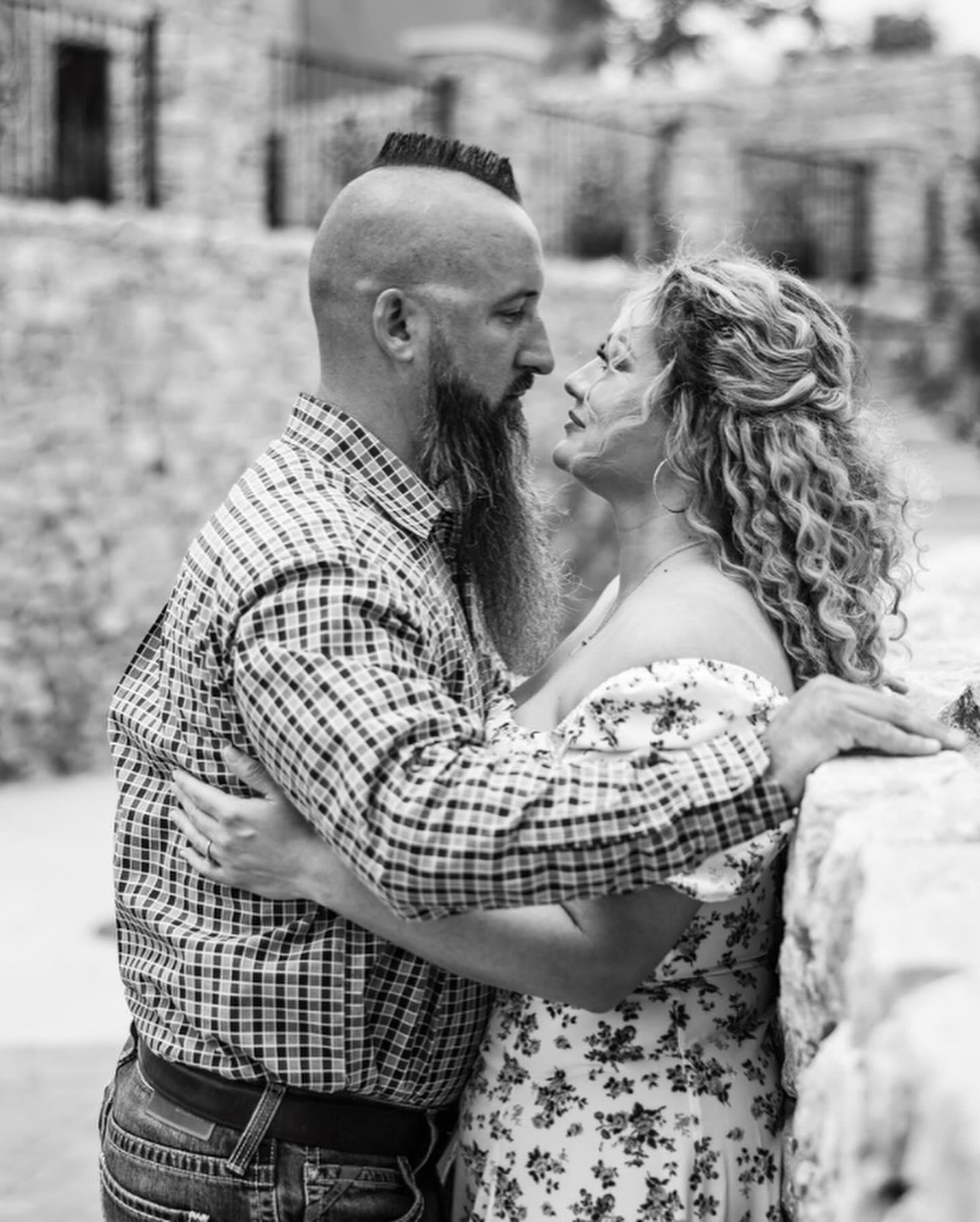 The Wedding Website of Trae Marks and Fran Villa