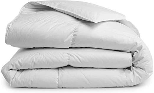 Brooklinen Down Alternative Comforter – 100 Percent Hypoallergenic – 400 Thread Count Cotton Sateen Shell with Baffle Box Construction – Vegan & Allergy Friendly – Lightweight Warmth – Full/Queen