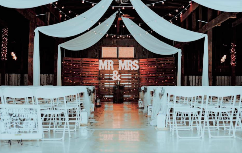 The Wedding Website of Sydney Novsek and Carson VanDorn