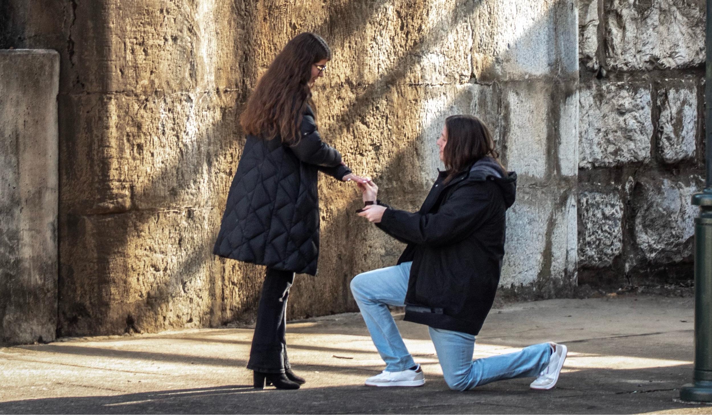 The Wedding Website of Samantha Lewellen and Ian Lawson