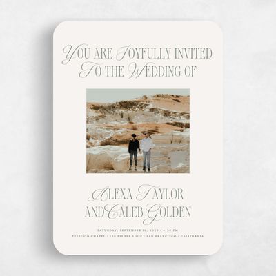 Green Rounded Wedding Invitation - Orable Photo