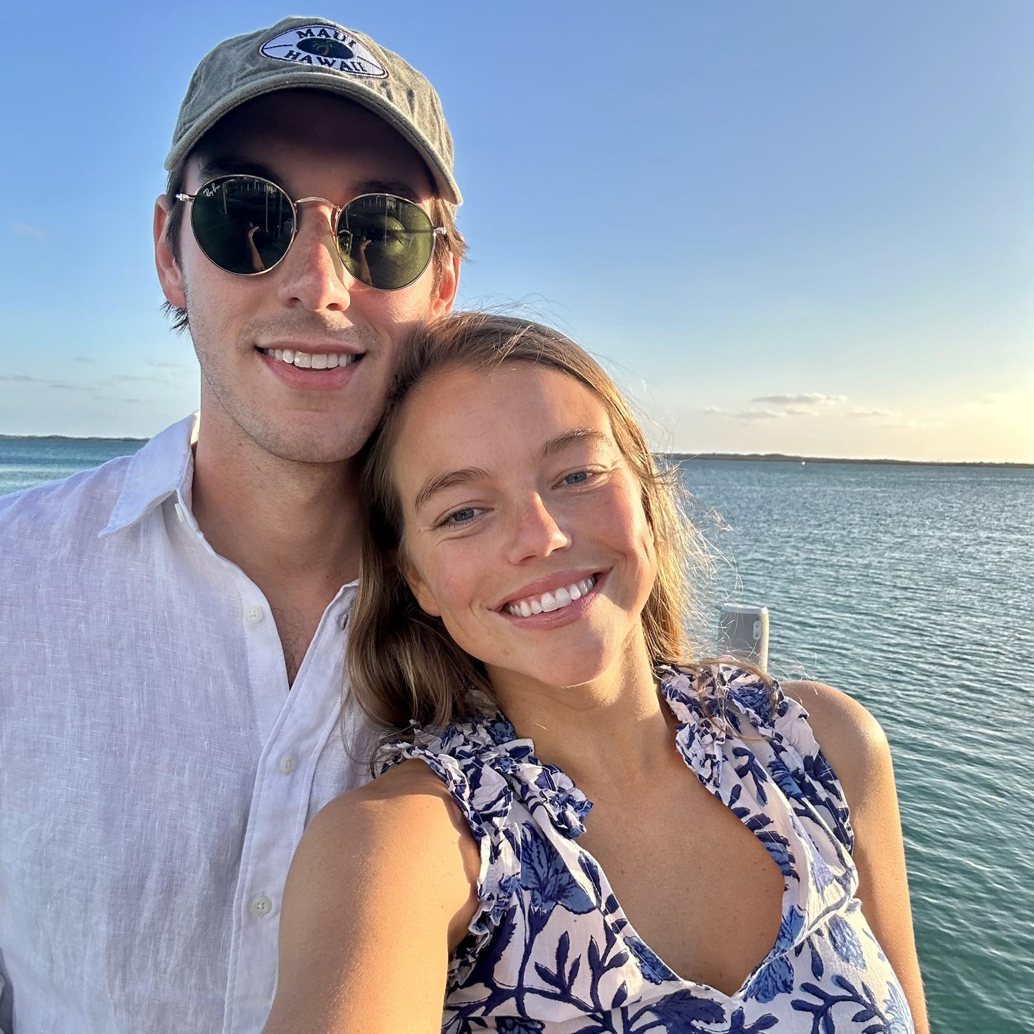 Beach bumming in the Bahamas 🌈⛳️🥂