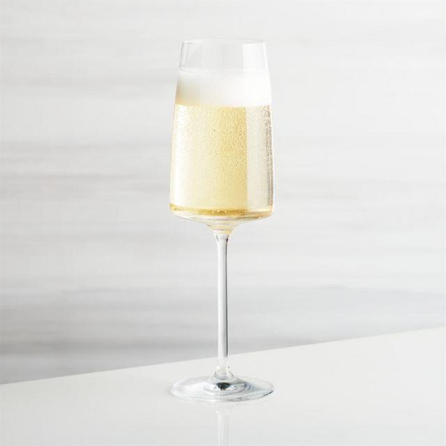Level Champagne Glass
