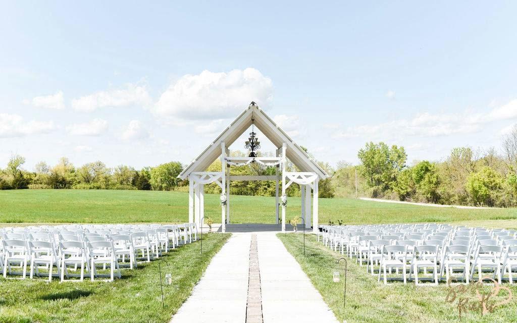 The Wedding Website of Molly Smith and Drew Egan