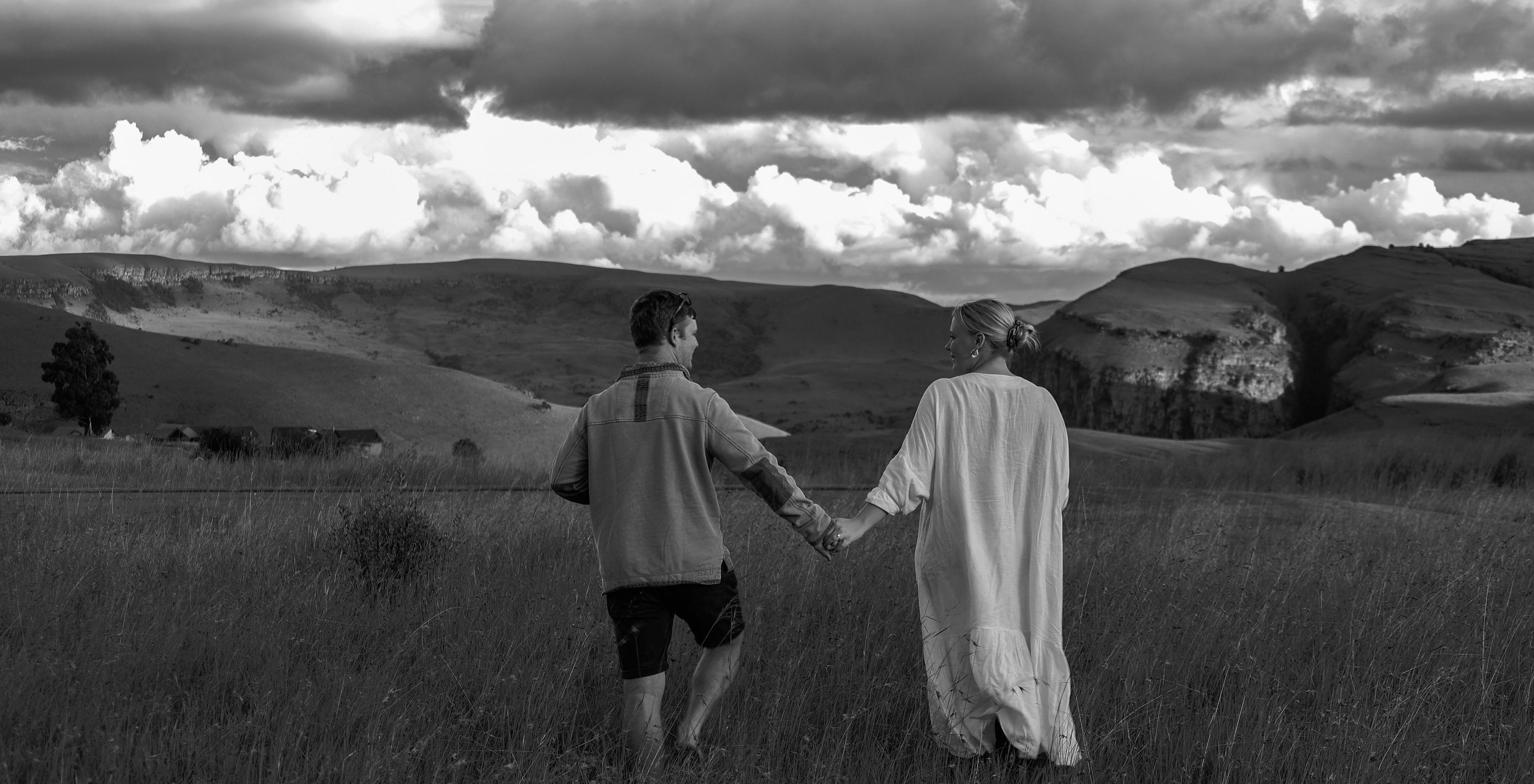 The Wedding Website of Robyn Wybrow and Clem Murray