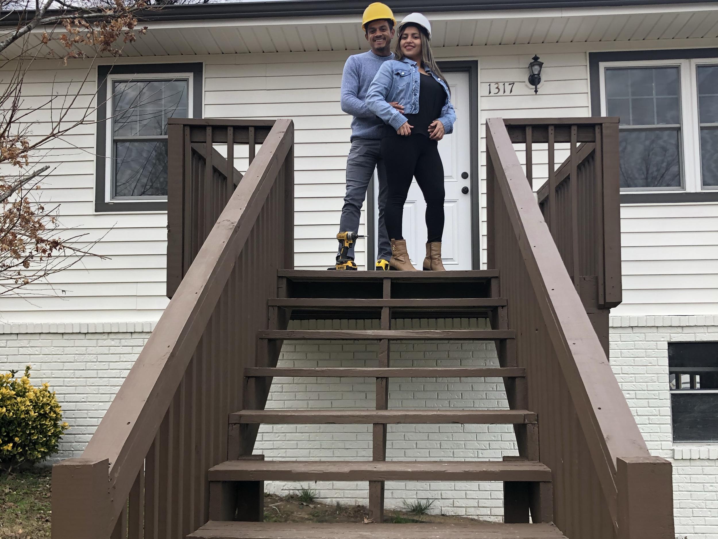 The Wedding Website of Farida Rosa and Enoc Garcia