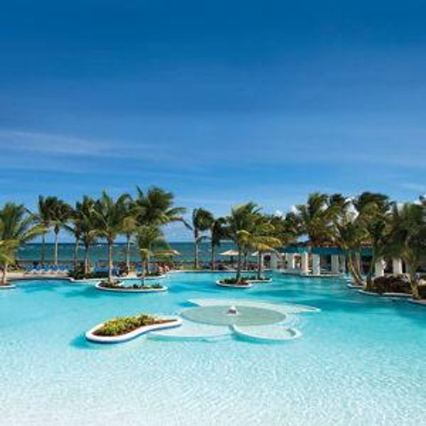 Serenity at Coconut Bay - Honeymoon Resort