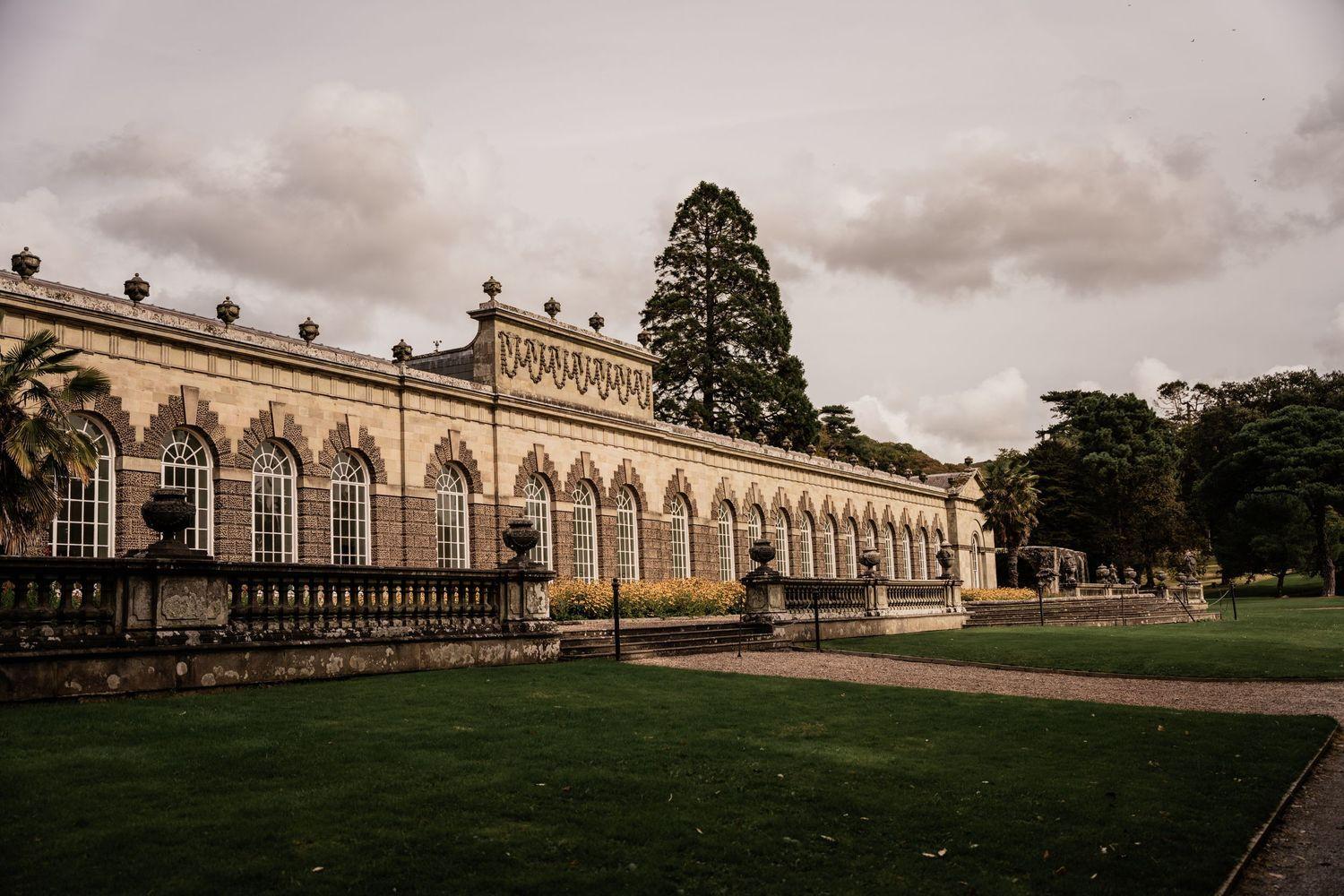 The Wedding Website of Lizzie Rose and Kevin Lalli