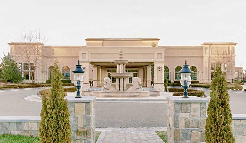 The Wedding Website of Jordan Gonzalez and Madison Macke