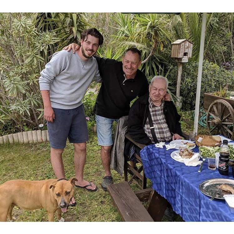 Nick,  takis,  pappous  and  Sheena (bottom left)
