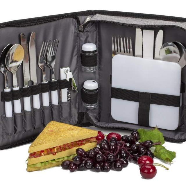 18 Piece - 4 Person Travel Picnic/Outdoor Wallet