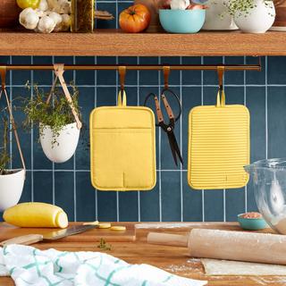 Ribbed Soft Silicone Pot Holder, Set of 2