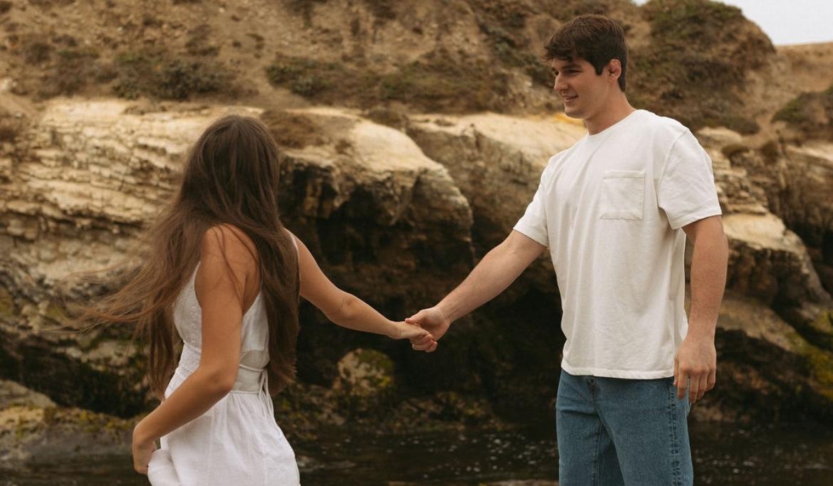 The Wedding Website of Jersey Honey and Jake Honey
