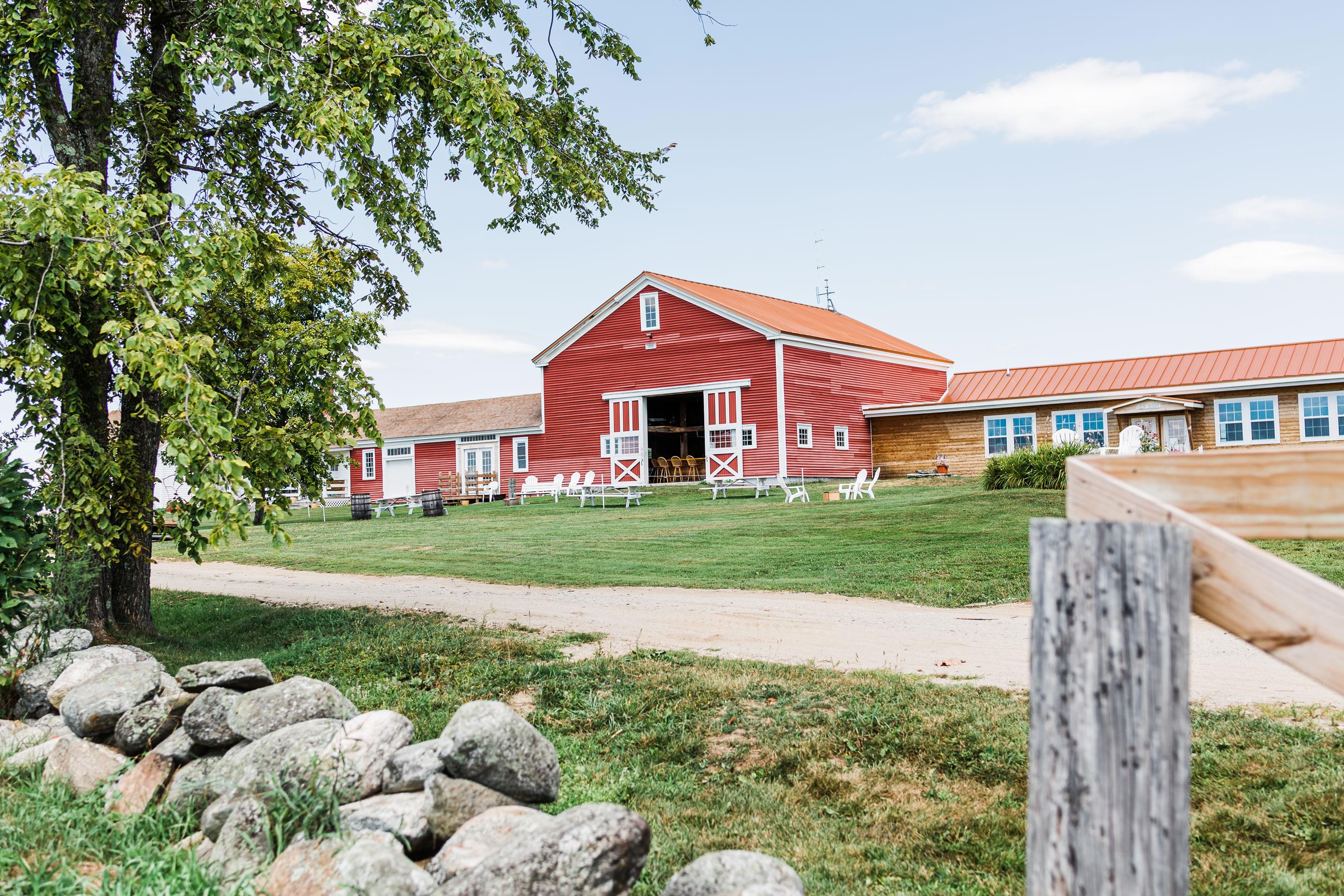 The Wedding Website of Gabrielle Barrett and Ethan Carver