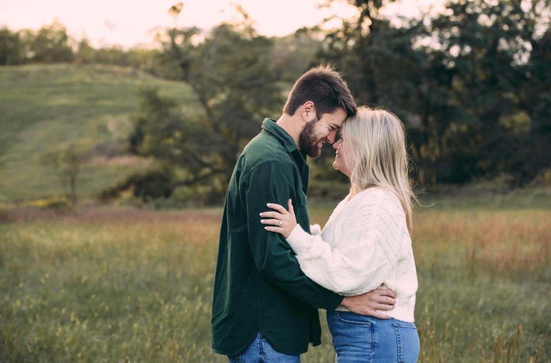 The Wedding Website of Delaney MacIvor and Austin Jones