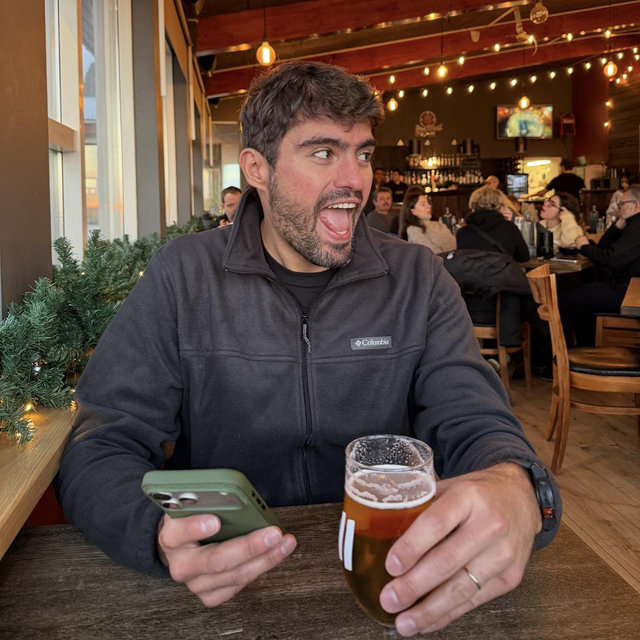 Una cervecita para Rafa, porque también es hijito de Dios