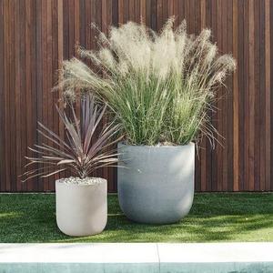 Radius Planters in Large White