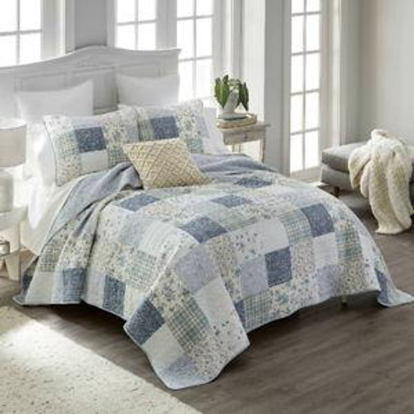 Donna Sharp Blue Pastures 3 Piece Cotton Queen Quilt Set
