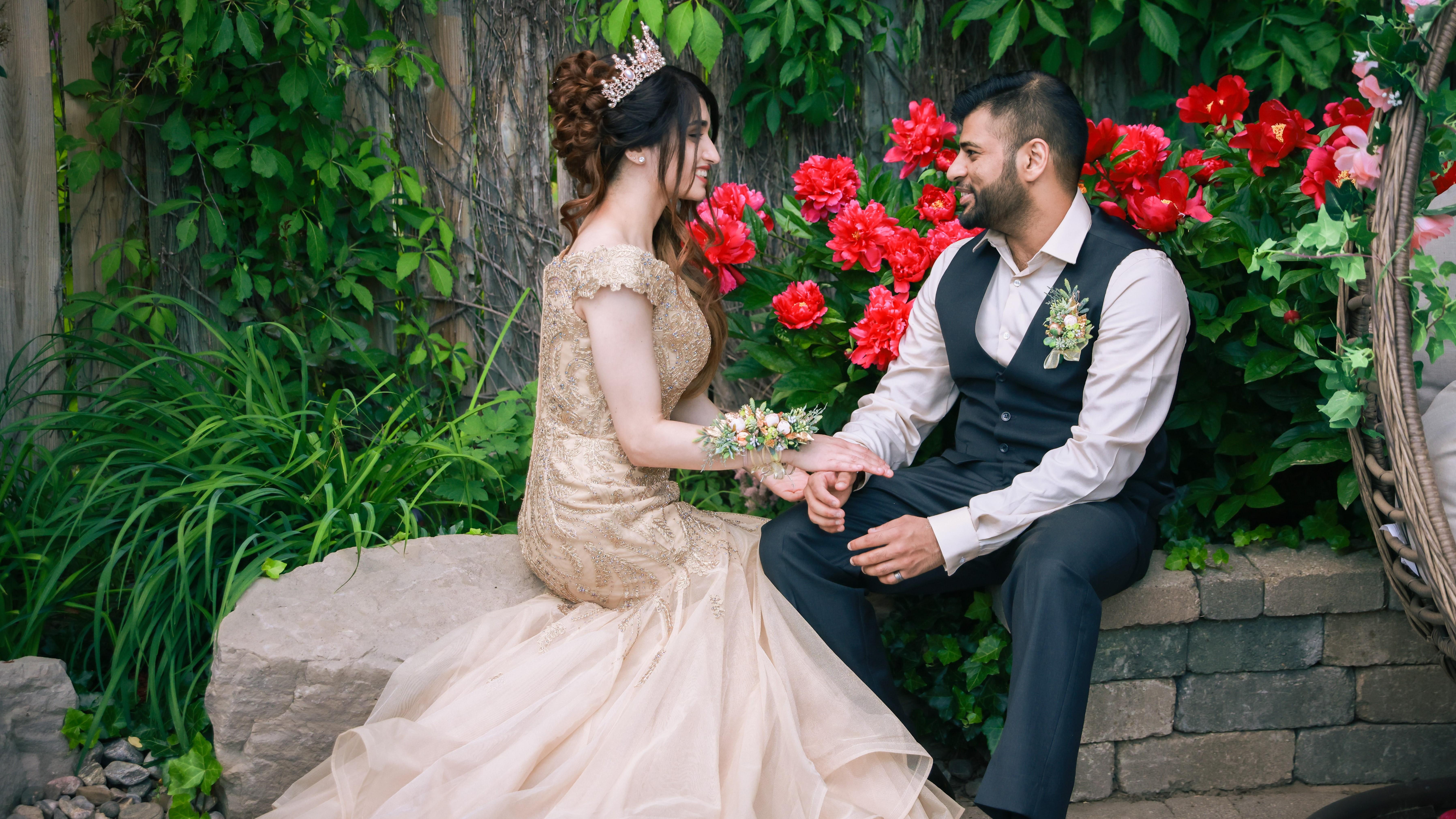 The Wedding Website of Marian Mamiza and Timothy Sarvendran