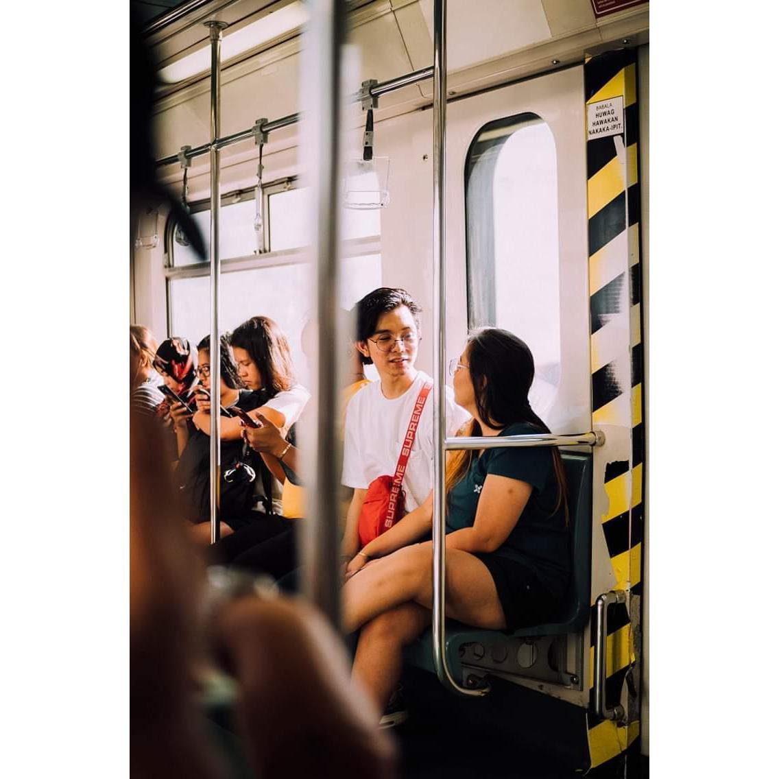 We shared a lot of stories here, laughs and ideas. Also this is the perfect place for reading, as long as it is not too crowded. Just hold on to the safety hand rails, good thing I look like one.