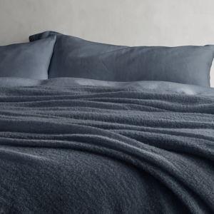 Italian Alpaca Boucle Bed Blanket (Indigo)