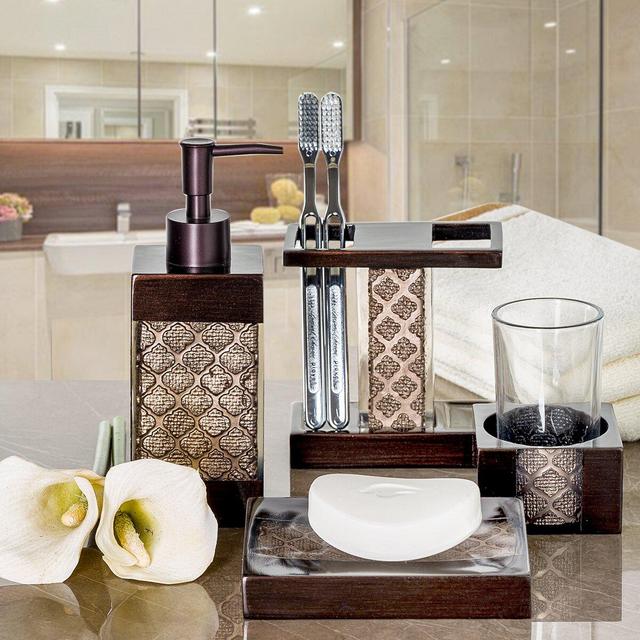 Inosemzew 4 Piece Bathroom Accessory Set