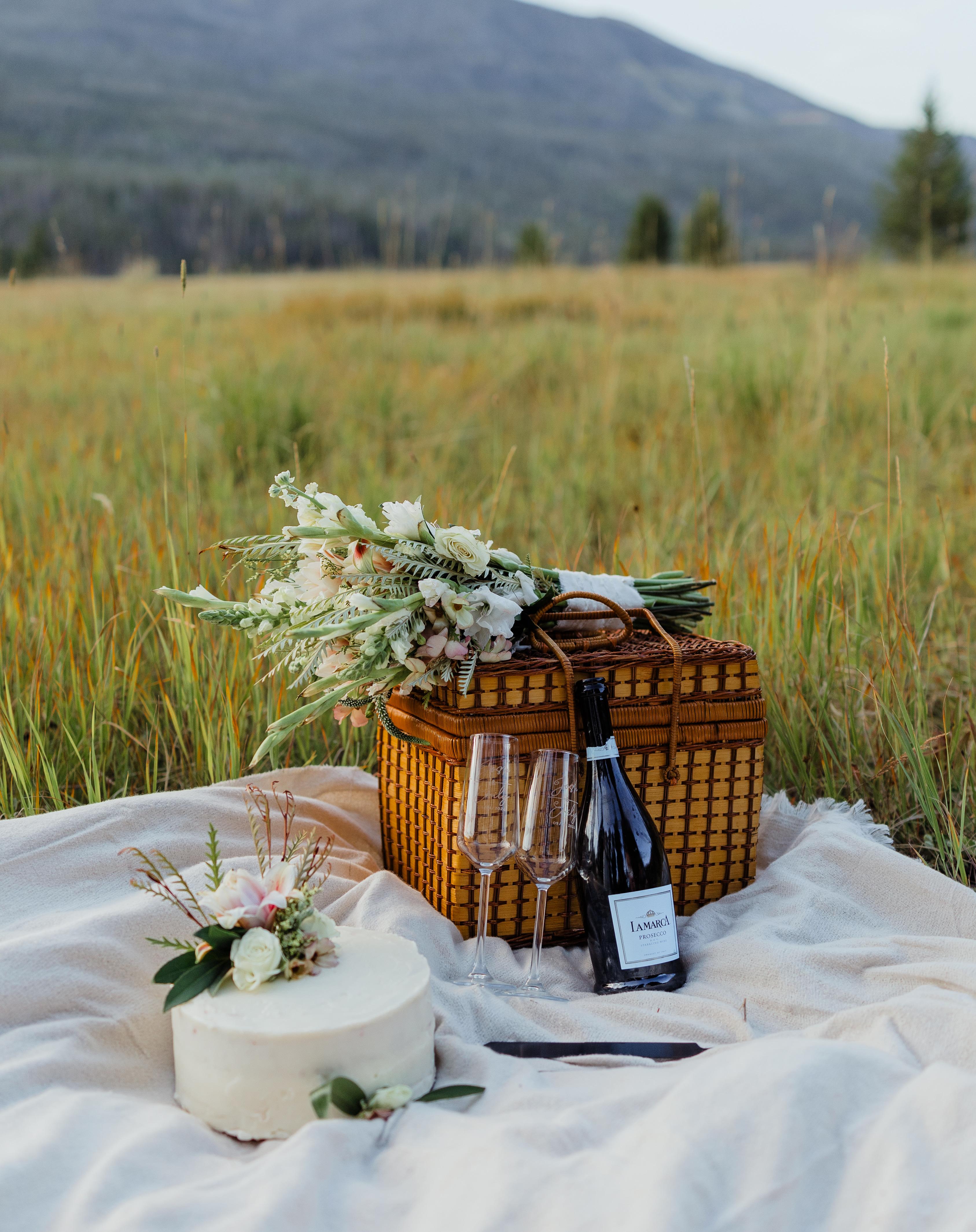 The Wedding Website of Josh Sprague and Emily Hoover