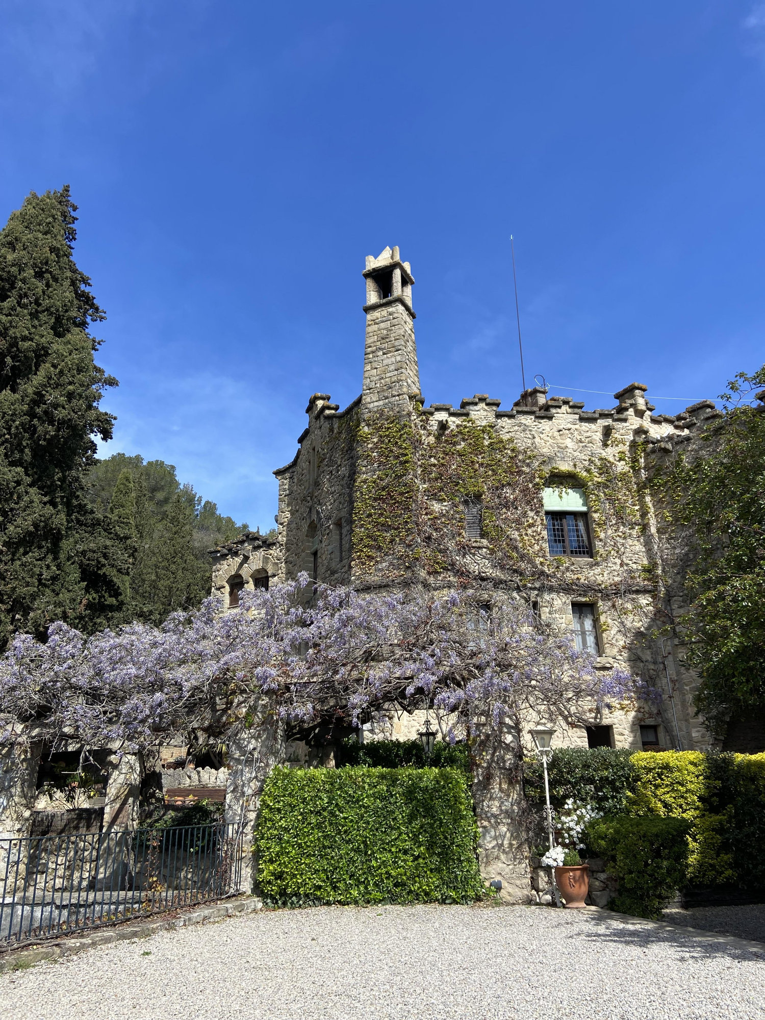 The Wedding Website of Stephanie Villafranca and Enzo Galindo
