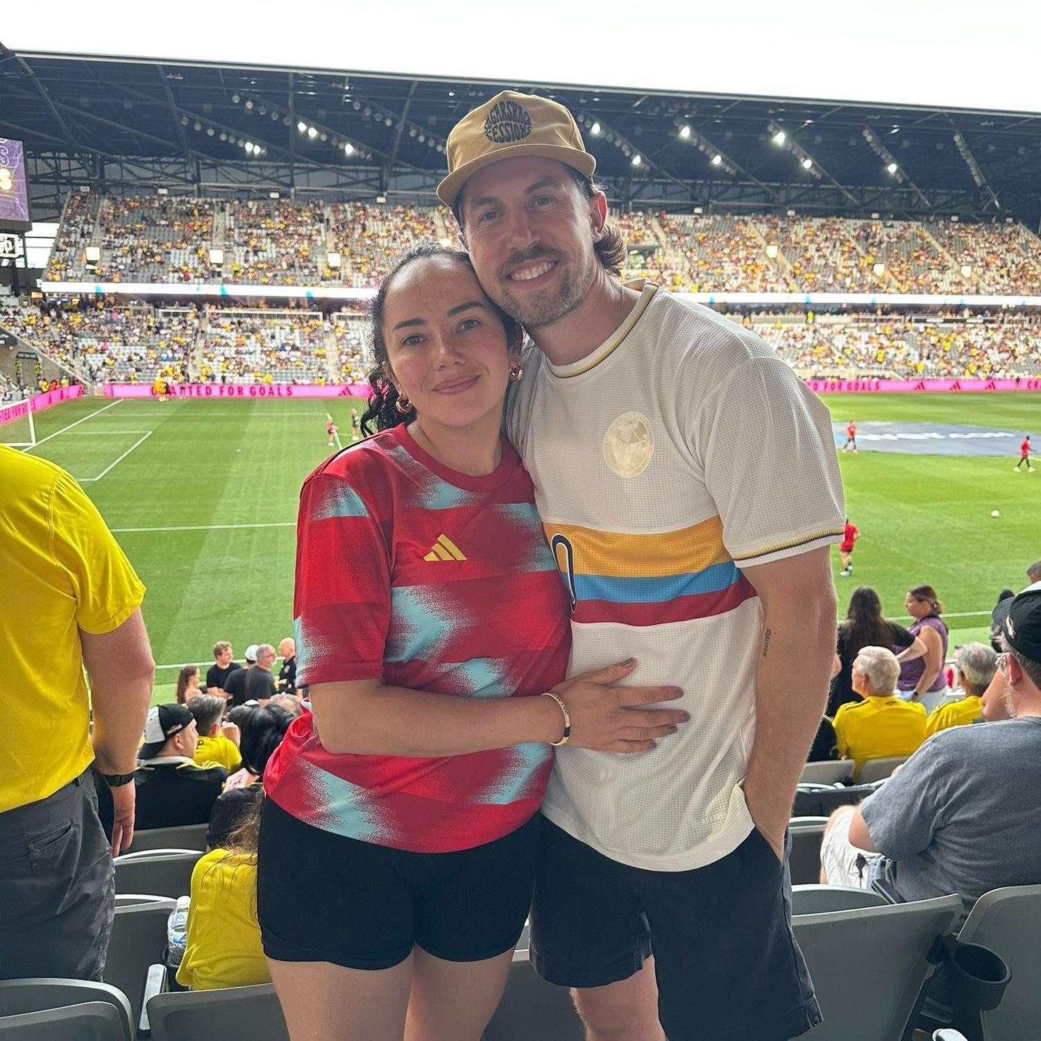 Viva Columbus Crew! La primero partido de futbol juntos!
