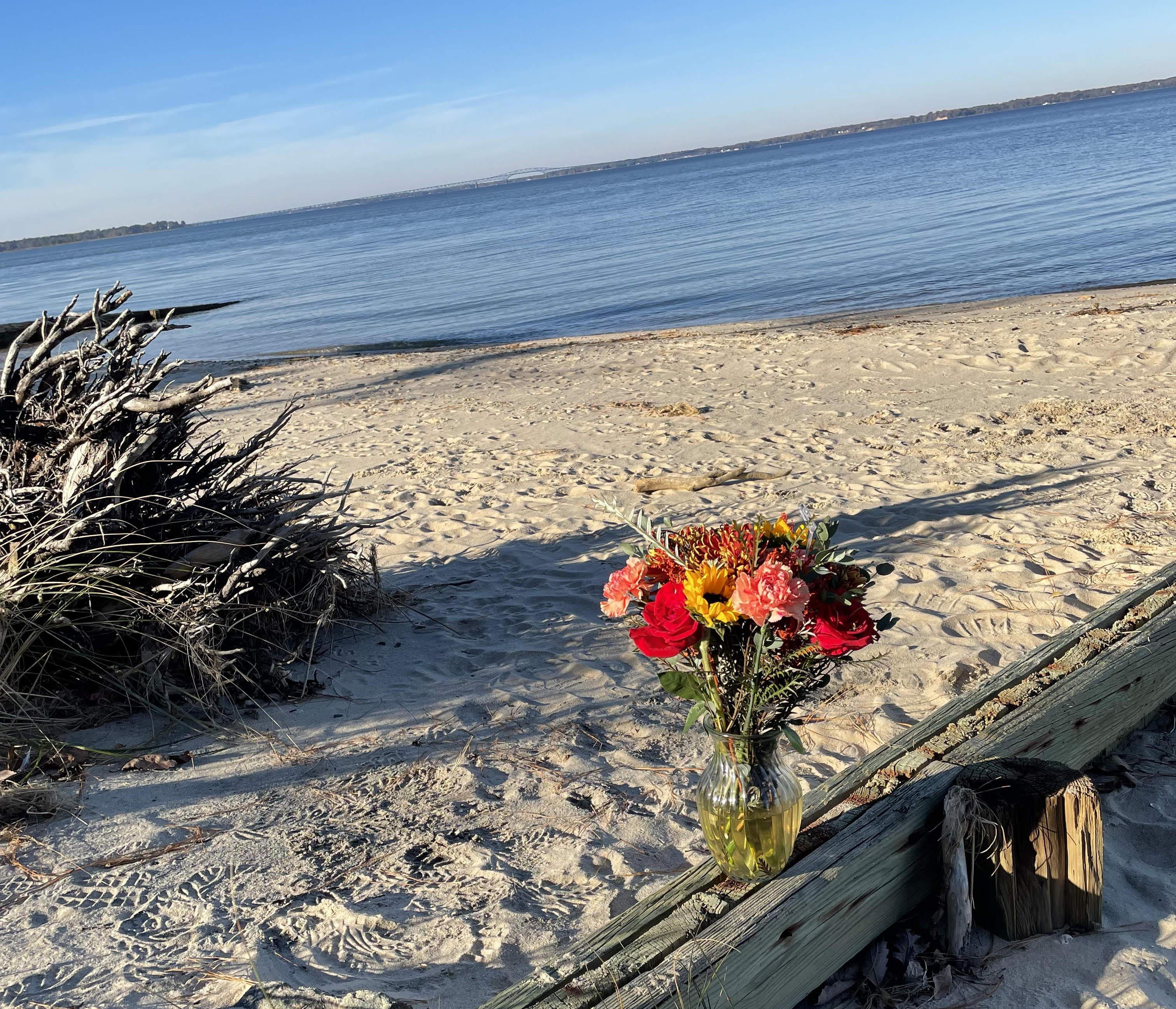 The Wedding Website of Molly Banfield and Cameron Wood
