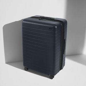 The Large Flex in Navy Blue