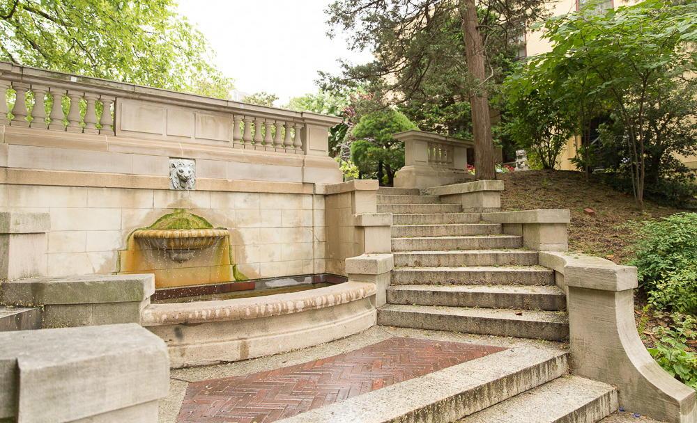 The Wedding Website of Devon Rook and Nathan Baker