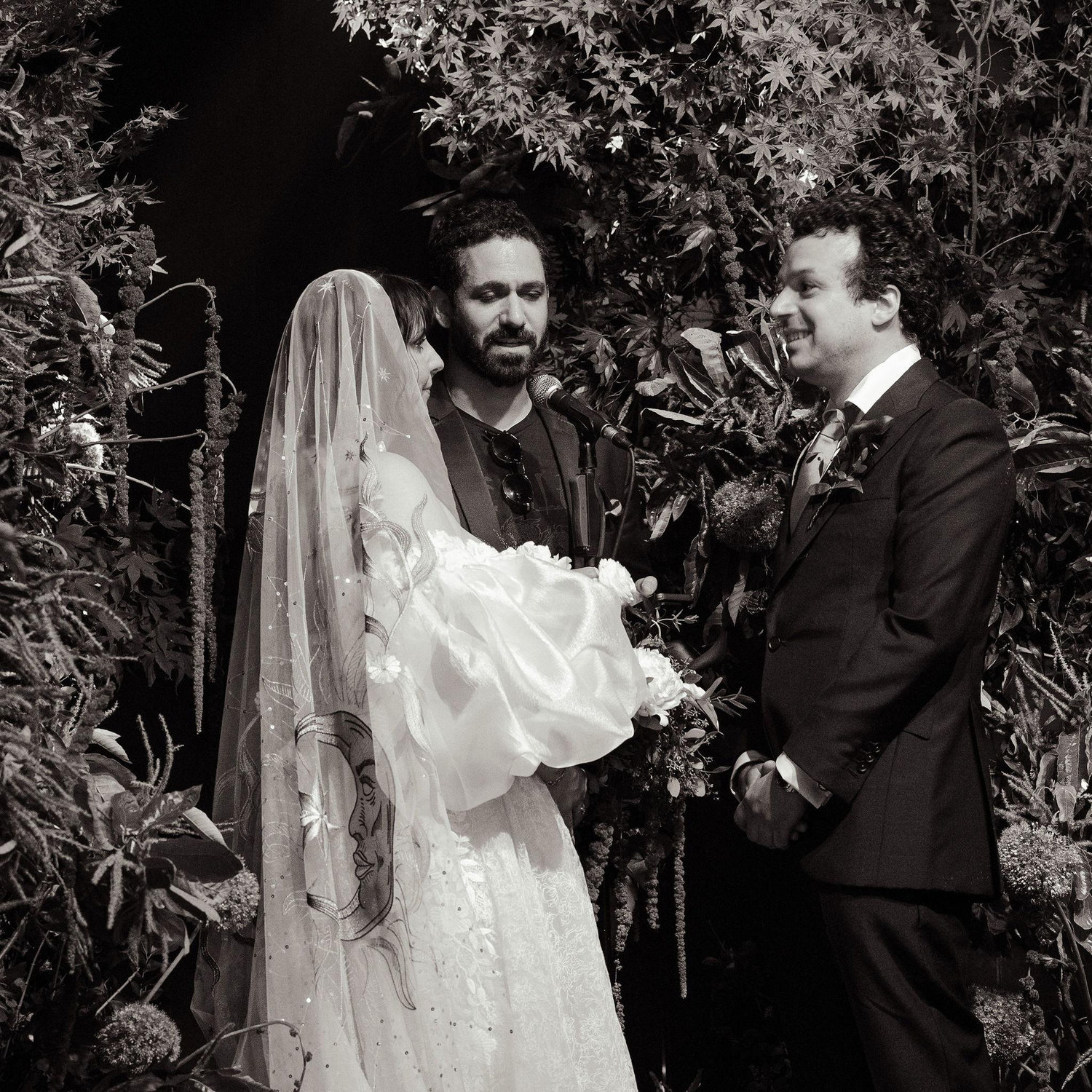 Laura Schnaidt and Raffi Holoszyc-Pimentel wedding