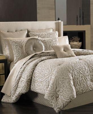 J Queen New York - Astoria King 4-Pc. Comforter Set